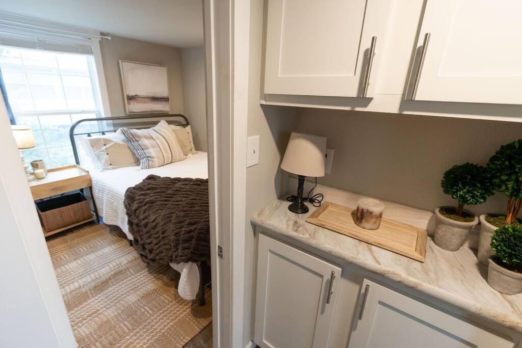 Pet Friendly Tiny House Rental With New Access To Guadalupe River Nbtx New Braunfels Zewnętrze zdjęcie