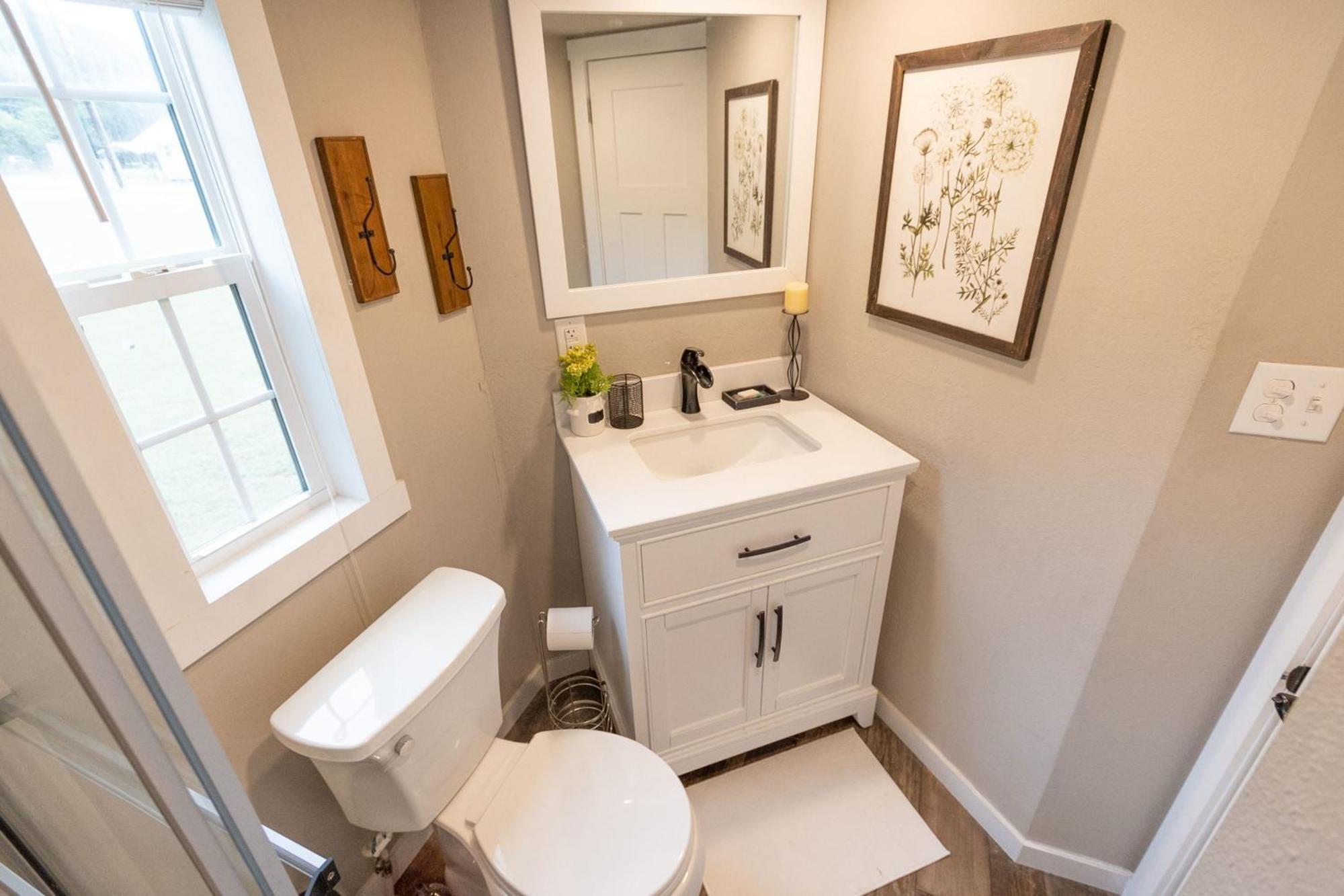Pet Friendly Tiny House Rental With New Access To Guadalupe River Nbtx New Braunfels Zewnętrze zdjęcie